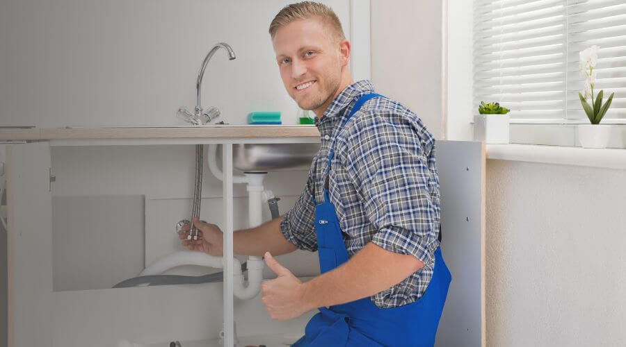 Local annual plumbing maintenance in Lewistown, IL